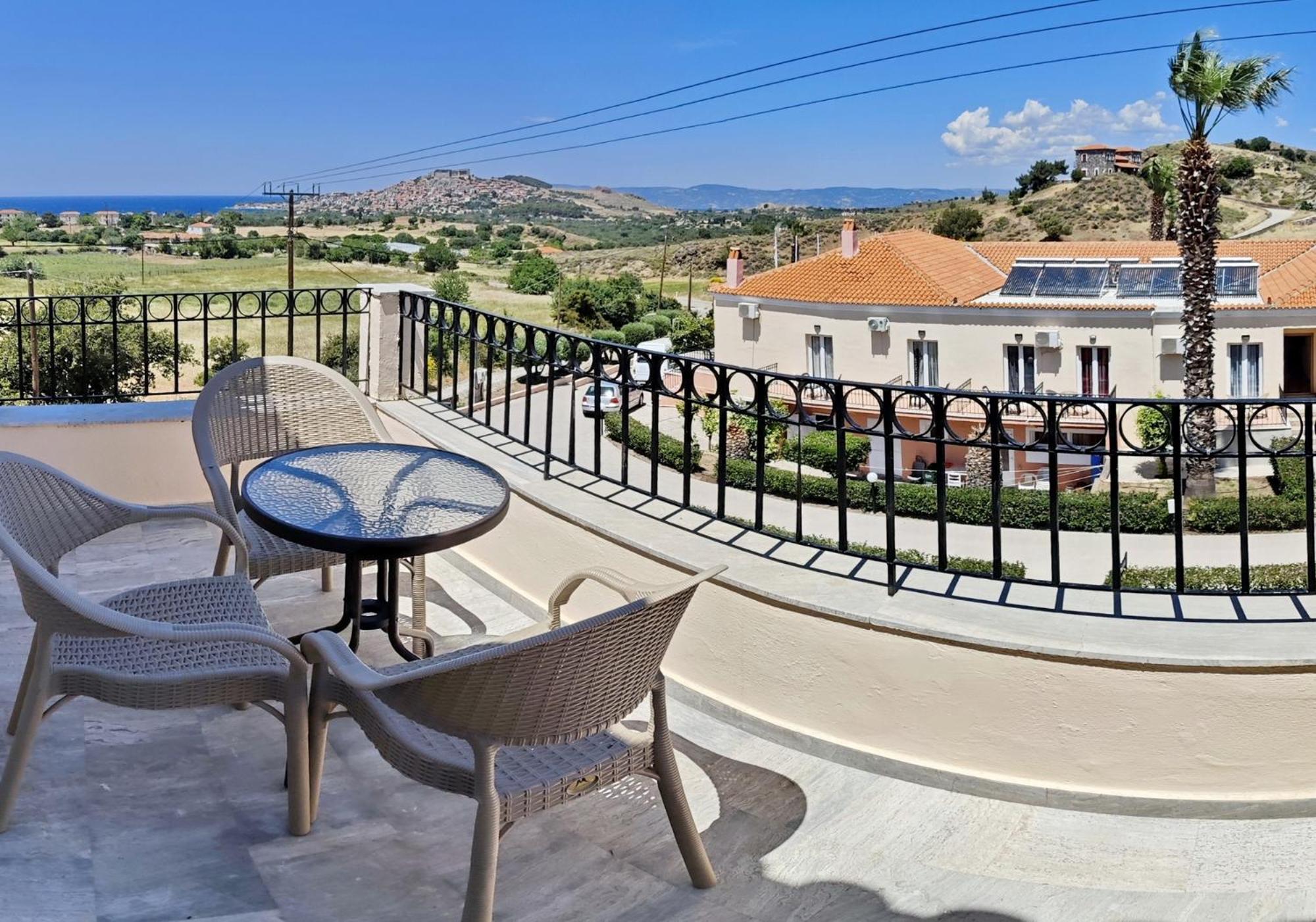 Hotel Marilena Митимна Екстериор снимка